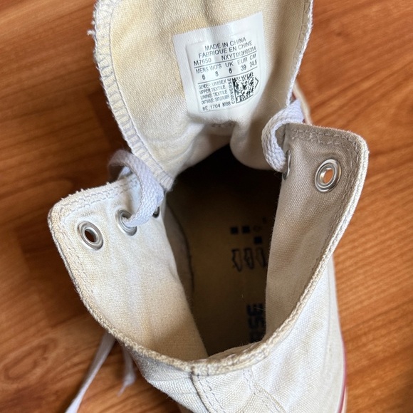 Classic White Converse High Top Sneakers - Size 6/8 - Well Worn Loved Aged Old - Picture 11 of 12